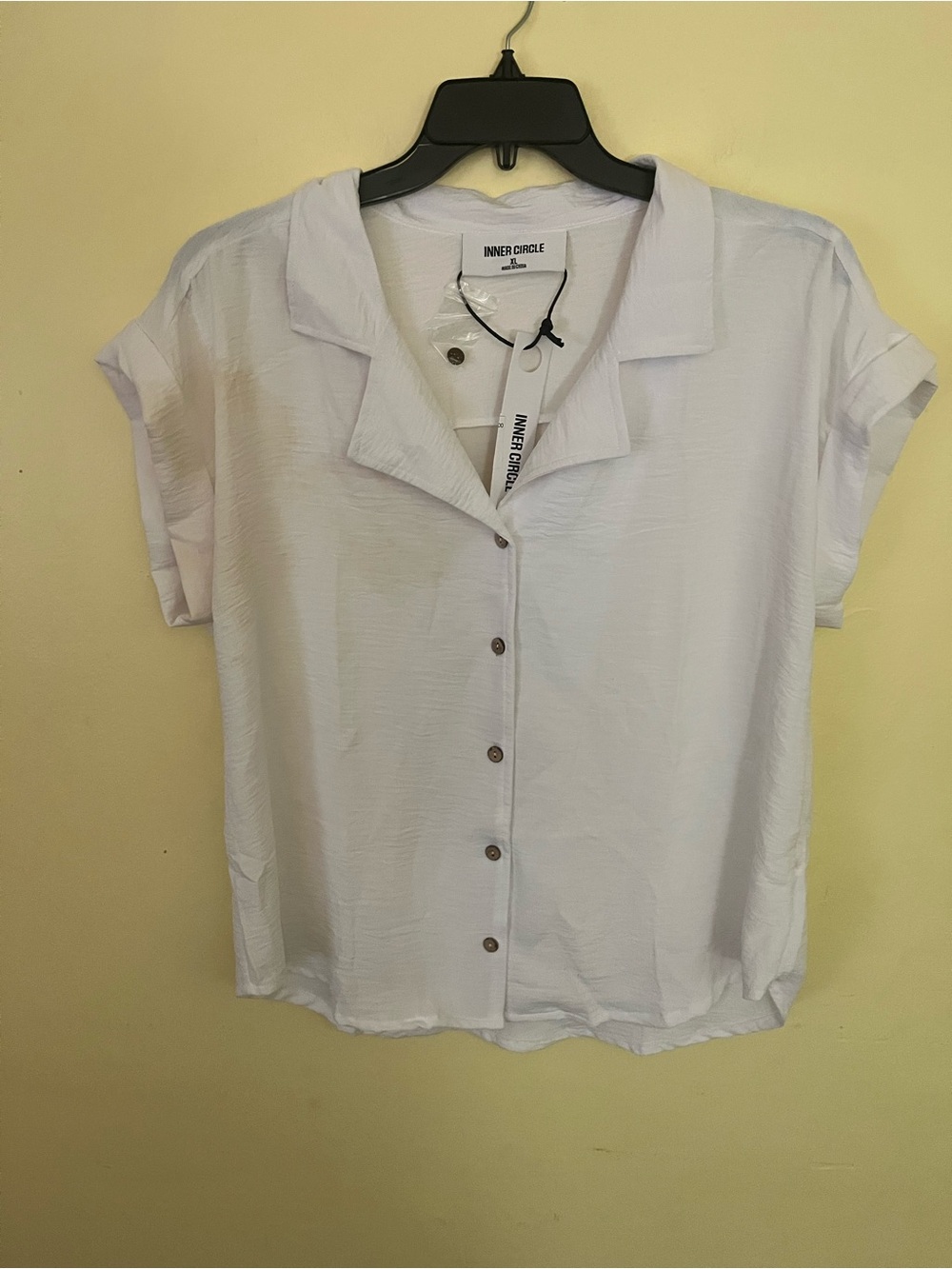 Inner Circle White Short Sleeve Button-Down Shirt Size XL NWT